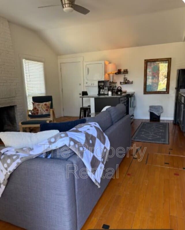 1700 Golder Ave in Odessa, TX - Building Photo - Building Photo