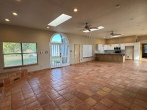 321 Diamondhead Dr in Clovis, NM - Building Photo - Building Photo