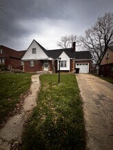 2450 Lynn Ave in Dayton, OH - Building Photo - Building Photo