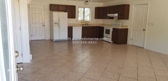 615 Mesa Valley Dr photo'