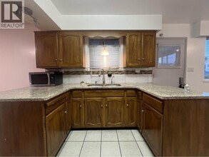 6642 Fulton Ave in Burnaby, BC - Building Photo - Building Photo