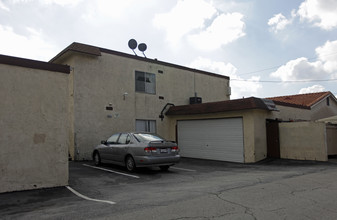 1421 Virginia Ave in Ontario, CA - Building Photo - Building Photo