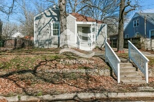 5004 W 31st St in Little Rock, AR - Building Photo