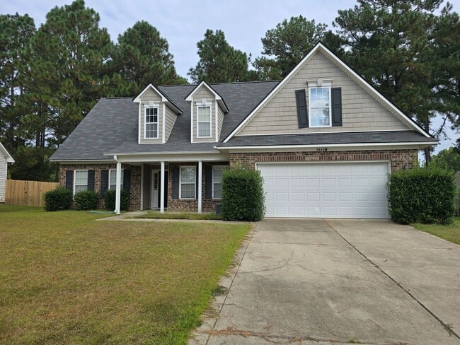 property at 2842 Aristocrat Ln