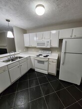 330 Bubble Creek Ct, Unit 330 Bubble Creek Ct 7 in Fayetteville, NC - Building Photo - Building Photo