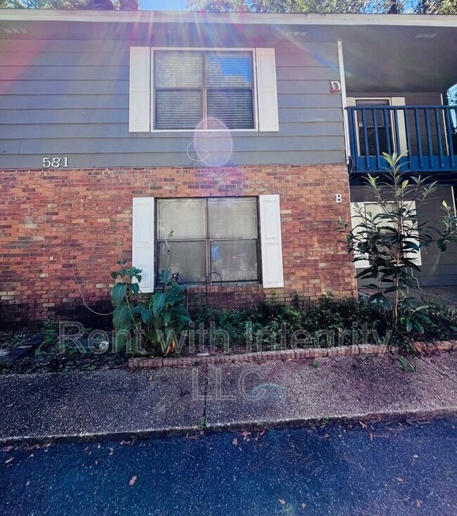 581 Holyoke Ct in Tallahassee, FL - Building Photo - Building Photo