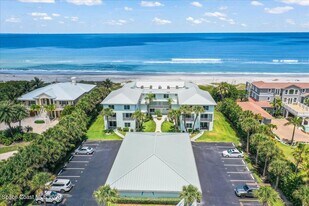 1321 S Miramar Ave in Indialantic, FL - Building Photo