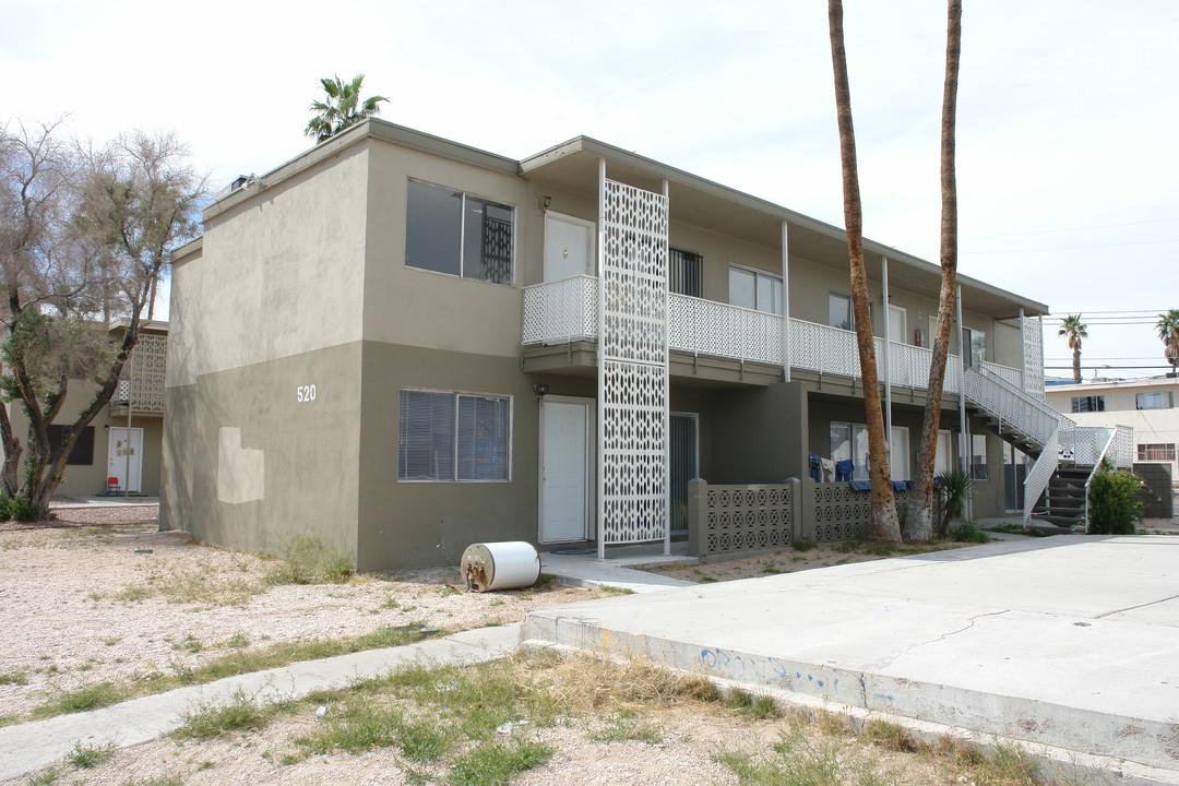 520 Calcaterra Cir in Las Vegas, NV - Building Photo