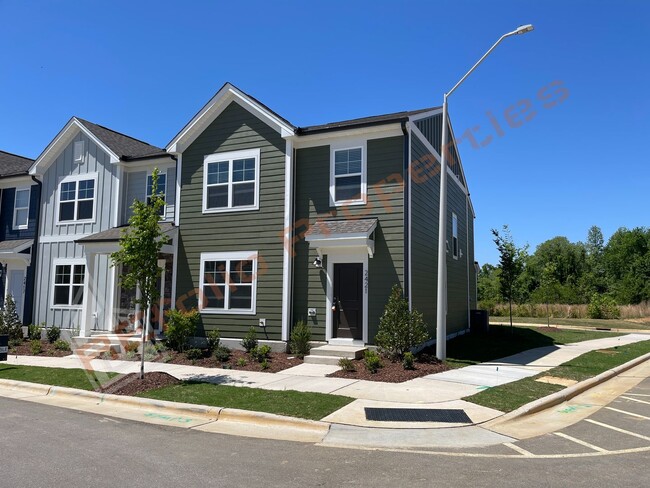 2421 Hedge Maple Dr in Raleigh, NC - Building Photo - Building Photo