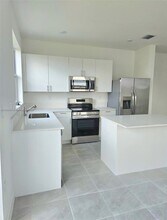 29221 SW 162nd Ave in Homestead, FL - Building Photo - Building Photo