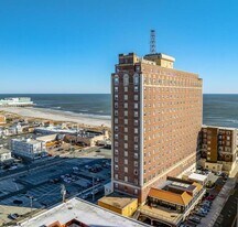 2715 Boardwalk in Atlantic City, NJ - Building Photo