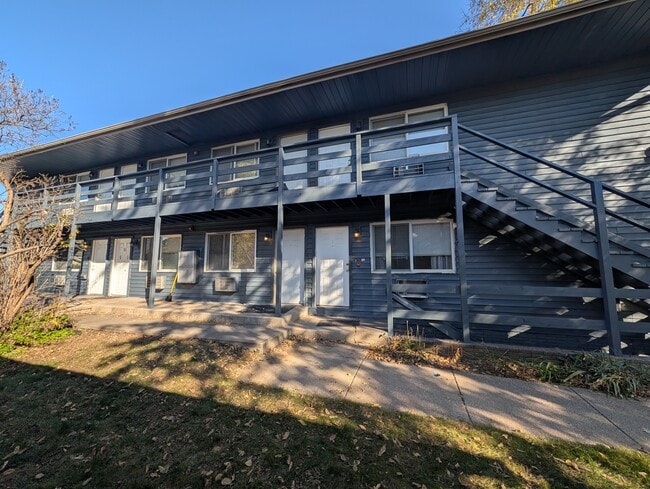 919 Johnson St, Unit 1