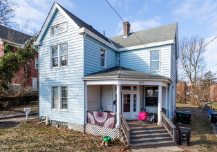 1005 Rosemont Ave in Cincinnati, OH - Building Photo - Primary Photo