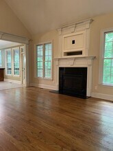 3910 S Barnett Shoals Rd in Watkinsville, GA - Building Photo - Building Photo