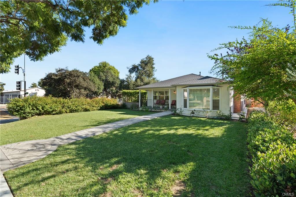 2510 Paloma St in Pasadena, CA - Building Photo