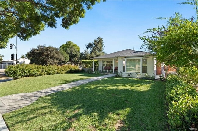 property at 2510 Paloma St