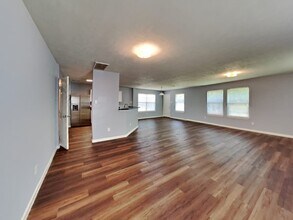 8578 Chaletford Dr in Houston, TX - Building Photo - Building Photo