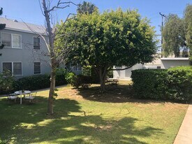 1250 Franklin St, Unit #B in Santa Monica, CA - Building Photo