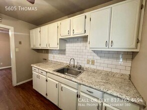 5605 Thomas in River Oaks, TX - Building Photo - Building Photo