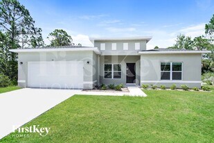 541 Fellenz St in Palm Bay, FL - Building Photo