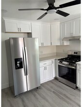 4307 Dozier St, Unit #1 in East Los Angeles, CA - Foto de edificio - Building Photo