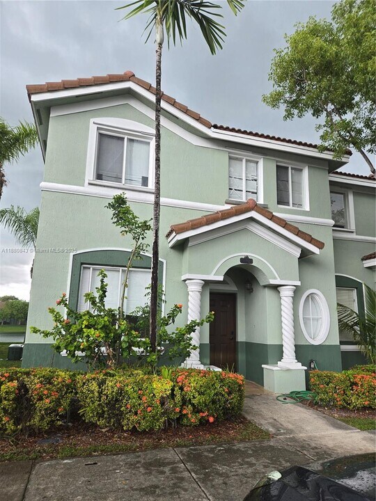 2804 SE 16th Ave in Homestead, FL - Building Photo