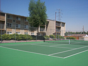 Timberleaf Apartment Homes in Lakewood, CO - Building Photo - Building Photo