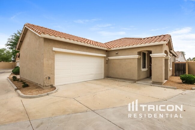 property at 931 S Porter Ct