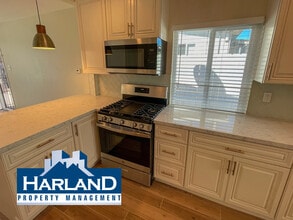 3340 Jemez Dr in San Diego, CA - Building Photo - Building Photo