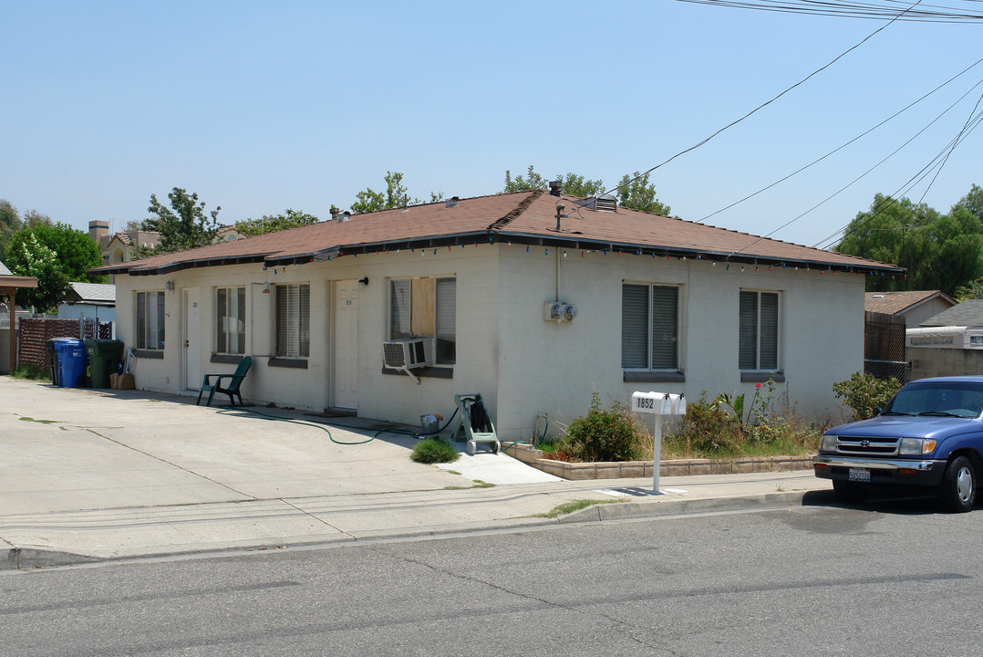 1850 Duncan St in Simi Valley, CA - Building Photo