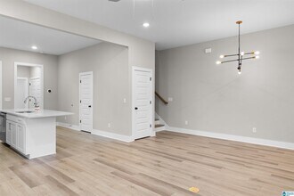 4617 Everlee Pkwy in Hoover, AL - Building Photo - Building Photo