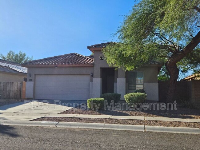 17035 W Windermere Way in Surprise, AZ - Building Photo - Building Photo