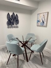 4351 27th Ct SW in Naples, FL - Foto de edificio - Building Photo