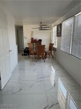 777 Walkerbilt Rd in Naples, FL - Building Photo - Building Photo