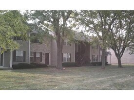 7887 Thornfield Ln, Unit 7887