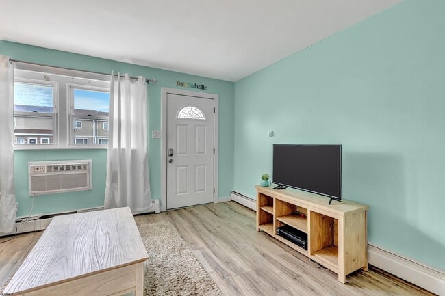4901 Harbor Beach Blvd in Brigantine, NJ - Building Photo - Building Photo