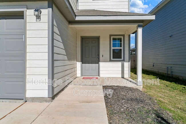 13721 Crossbow Rdg in San Antonio, TX - Building Photo - Building Photo