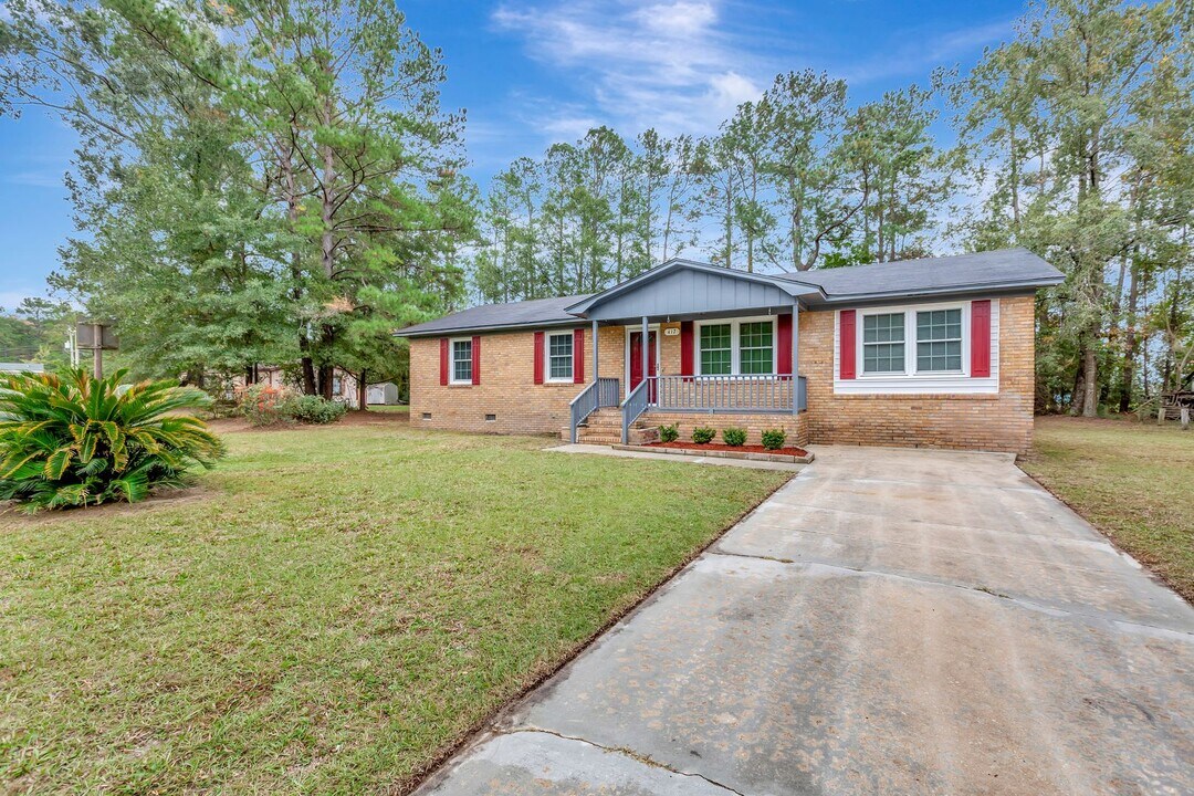417 Joy Dr in Moncks Corner, SC - Building Photo