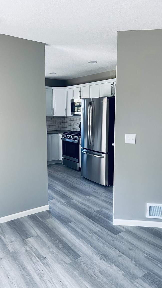 property at 2146 Gentry Ave N