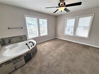 5009 N Main St photo'