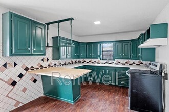 216 S Ave D in Denver City, TX - Building Photo - Building Photo