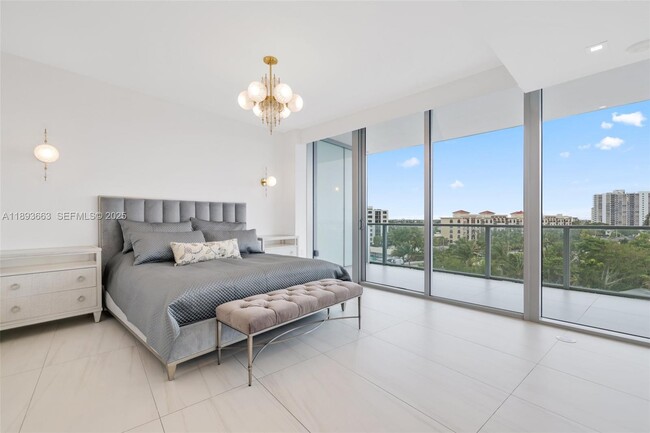 2200 N Ocean Blvd in Fort Lauderdale, FL - Building Photo - Building Photo