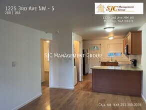 1225 3rd Ave NW in Puyallup, WA - Building Photo - Building Photo