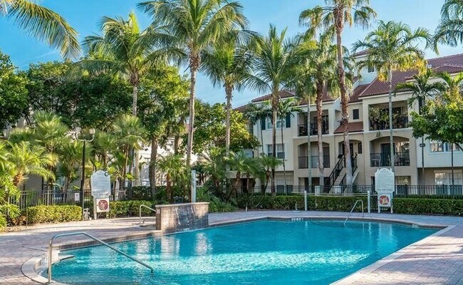 5840 W Sample Rd, Unit 102 in Coral Springs, FL - Building Photo - Building Photo