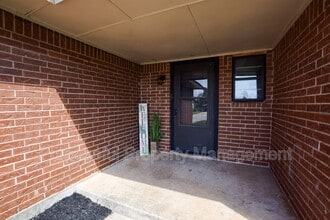 1208 Cathy Ln in Midwest City, OK - Building Photo - Building Photo