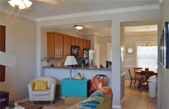 1000 Spring Loop, Unit 1106 in College Station, TX - Building Photo - Building Photo