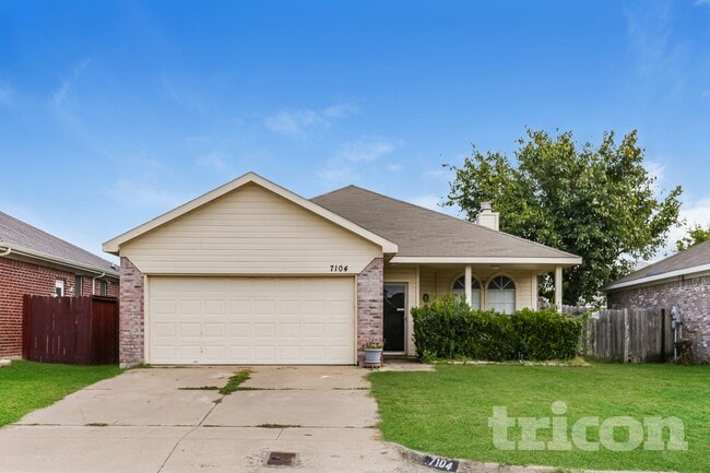 property at 7104 Park Creek Dr