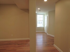 136 Inman St, Unit 1 in Cambridge, MA - Building Photo - Building Photo