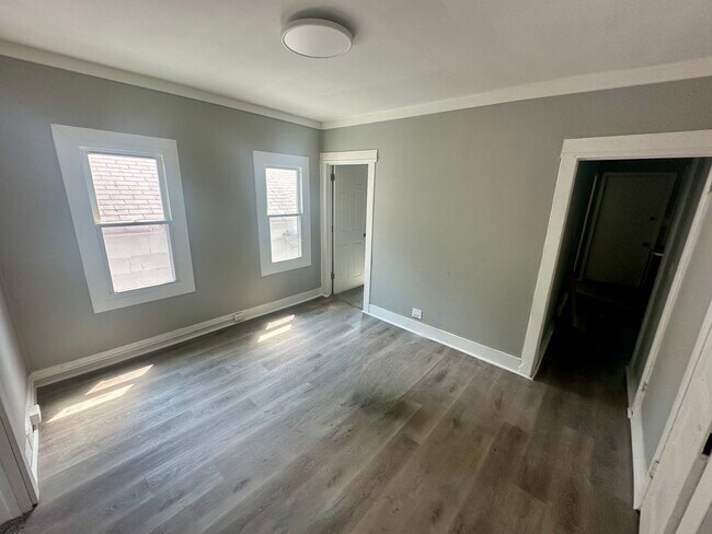 61 Thorp St, Unit 1