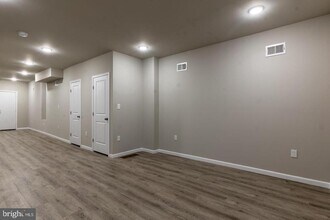 141 N Peach St in Philadelphia, PA - Building Photo - Building Photo